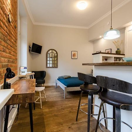 Apartament Emeryk Krakow Bagian luar foto