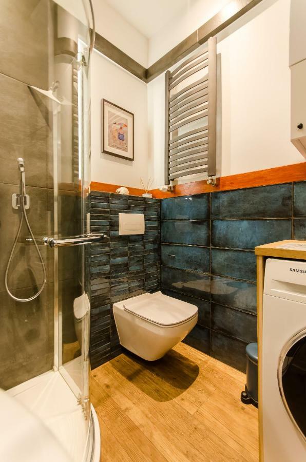 Apartament Emeryk Krakow Bagian luar foto
